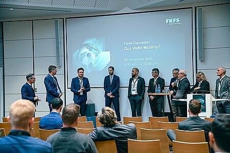 Participant-at-the-Panel-Discussion-at-the-Conference-Sustainable-Energy-and-Powertrains